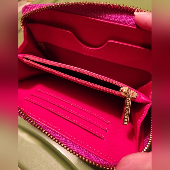 Tory Burch Fuschia Wristlet Zippy Wallet - Picture 8 of 12